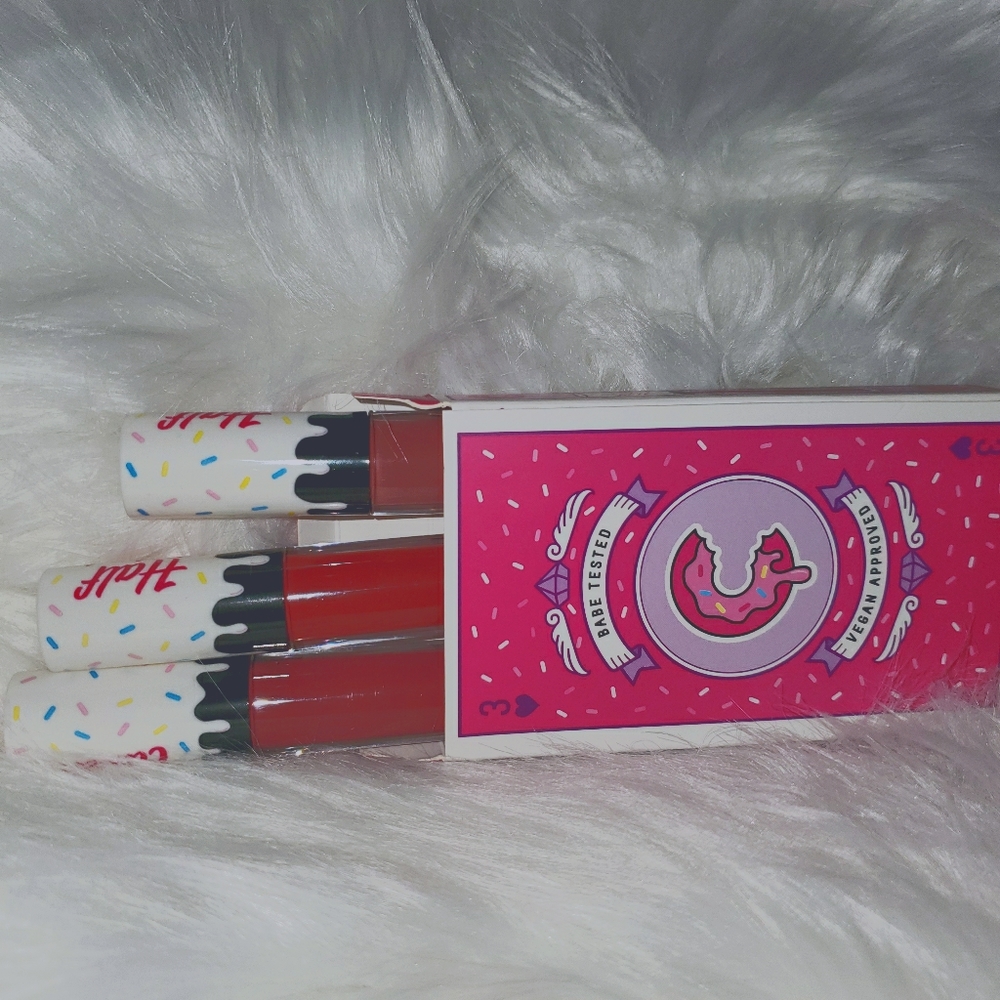 Half caked lip fondant theme song,low key,bordeaux